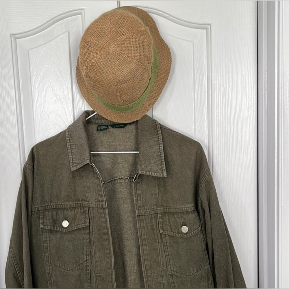 90’s VINTAGE J. CREW Jean Jacket. Size Small.